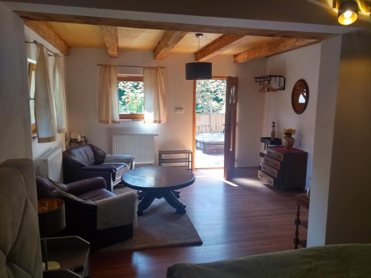 Stodola-Soukromy Apartman Pro Dva S Venkovni Virivkou Karlštejn Extérieur photo